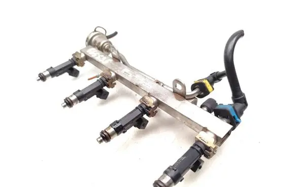 Opel Astra J Fuel injection system set 55577580 0280158205