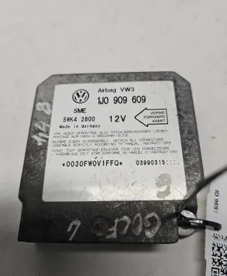 Audi A3 S3 8L Airbag control unit/module 1J0909609