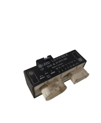 Volkswagen Golf IV Coolant fan relay 1J0919506