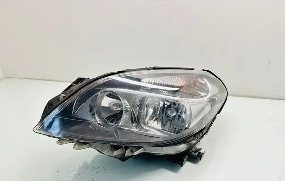 Mercedes-Benz B W246 W242 Headlight/headlamp A2468200161