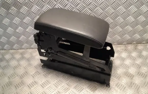 Skoda Superb B5 (3U) Armrest 3U0864207C 1075196S08