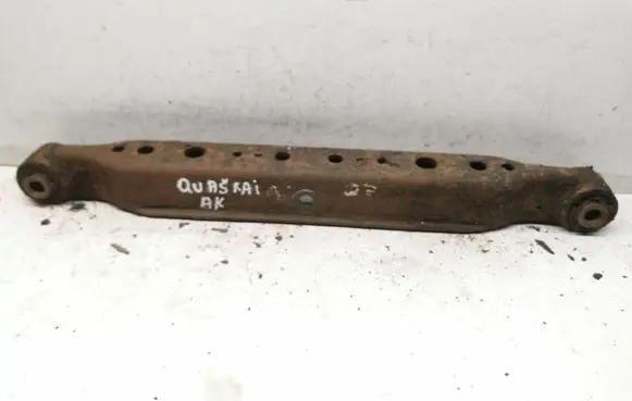Nissan Qashqai Rear suspension control arm 