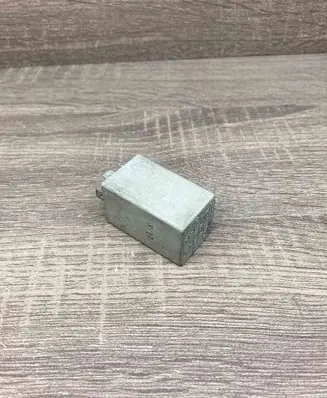 Renault Laguna I Other relay 7700811860