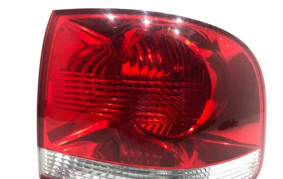 Volkswagen Touareg I Rear/tail lights 7L6945096K