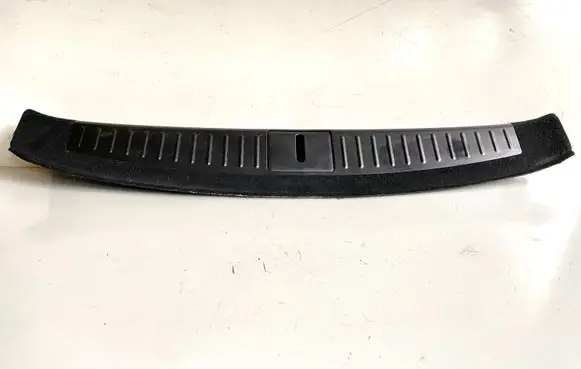 Tesla Model S Trunk/boot sill cover protection 161039884B 161746300B