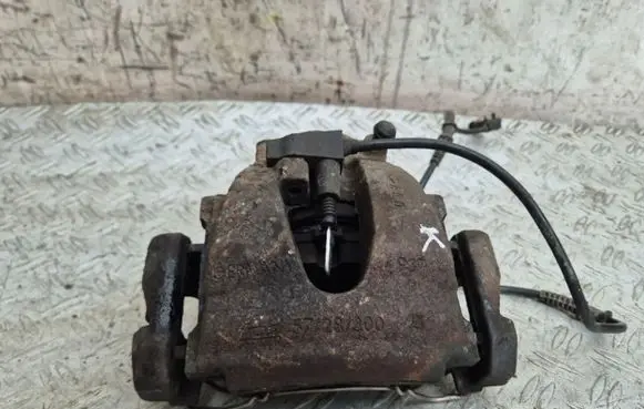 Chrysler Crossfire Front brake caliper