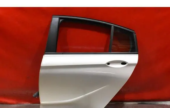 Opel Insignia A Rear door