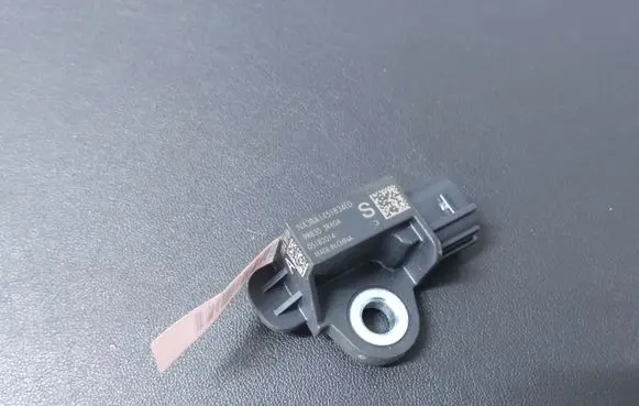 Nissan Pulsar Airbag deployment crash/impact sensor 988303RA0A