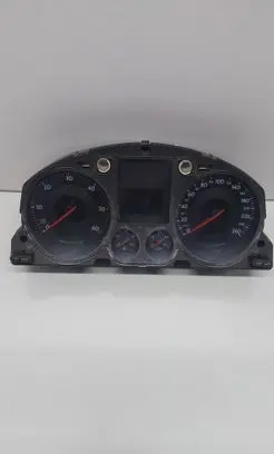 Volkswagen PASSAT B6 Speedometer (instrument cluster) A2C53145550