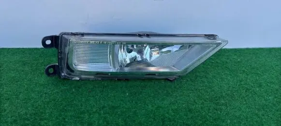 Volkswagen Tiguan Front fog light 5NA941700