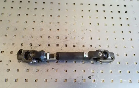 Toyota Avensis T270 Steering column universal joint