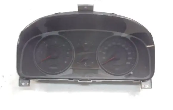 Chevrolet Captiva Speedometer (instrument cluster) 95967056