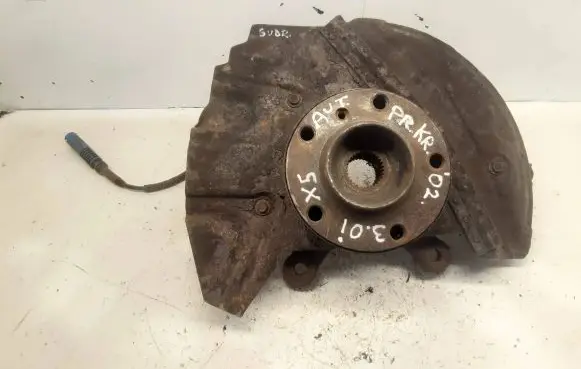 BMW X5 E53 Front wheel hub spindle knuckle