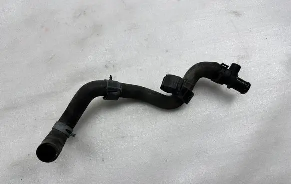 Audi A6 S6 C7 4G Engine coolant pipe/hose 4G0122062A 4G0122062