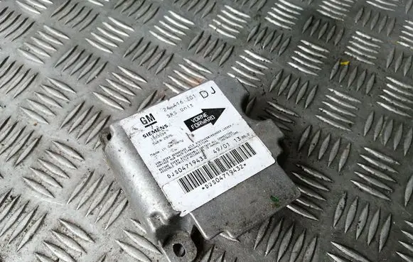 Opel Vectra B Airbag control unit/module 24416701