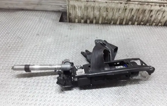 Volvo V50 Front seatbelt 30615571