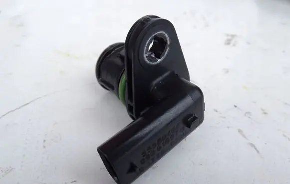 Opel Astra K Camshaft position sensor 55580466