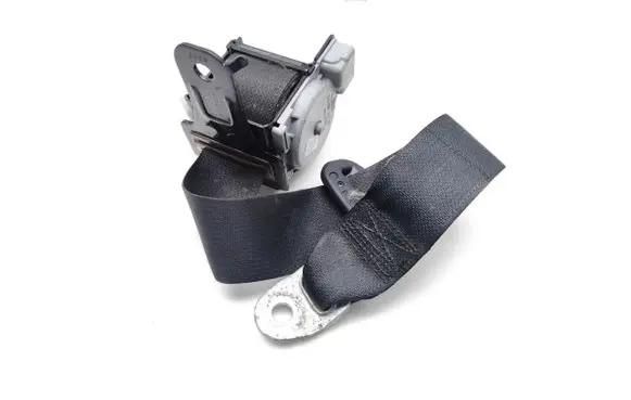 Toyota Auris E180 Rear seatbelt 7336002750