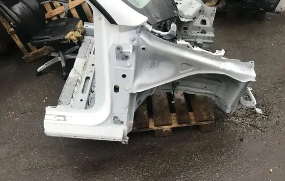 Tesla Model Y Front quarter panel