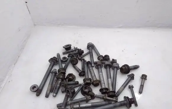 BMW 5 G30 G31 G38 Nuts/bolts 