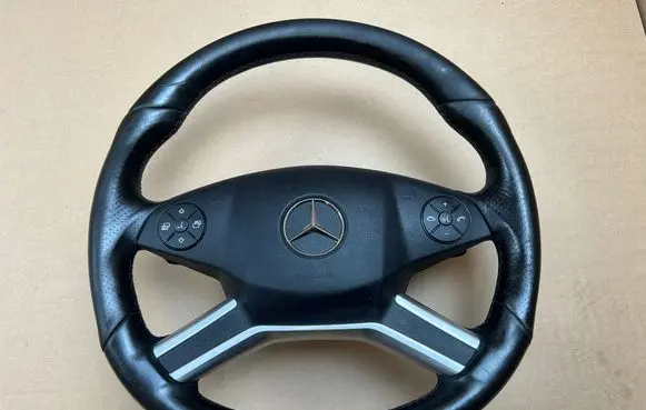 Mercedes-Benz ML W164 Steering wheel A2514600703 0589P1000927