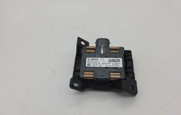 Audi Q7 4M Distronic sensor radar 4M0907566E 0203301997