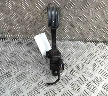 Toyota Land Cruiser (J120) Accelerator throttle pedal 1988003020 7812060350