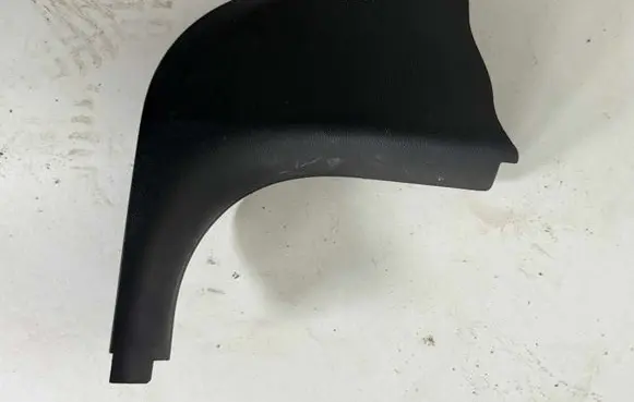 BMW 3 E90 E91 Foot area side trim 7066990 11242010