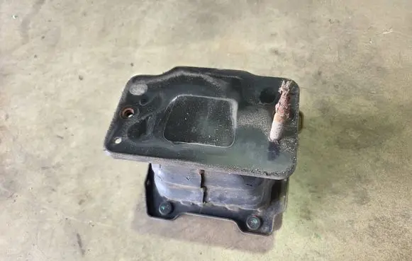 KIA Sportage Rear bumper shock impact absorber/damper