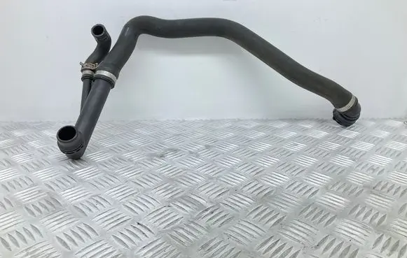 Volkswagen Golf VII Engine coolant pipe/hose 5Q0122051AL 5Q0121619B