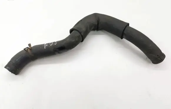 KIA Sorento Engine coolant pipe/hose