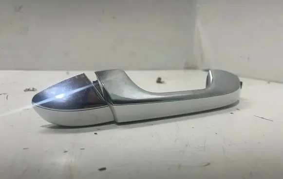 KIA Sportage Rear door exterior handle