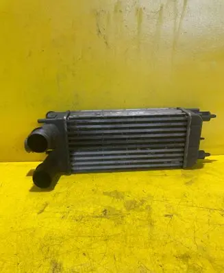 Peugeot 508 RXH Intercooler radiator P9684946380