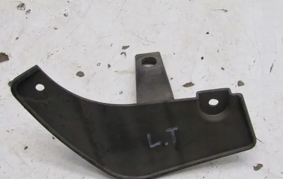 Suzuki Swift III Rear mudguard 7631152R0