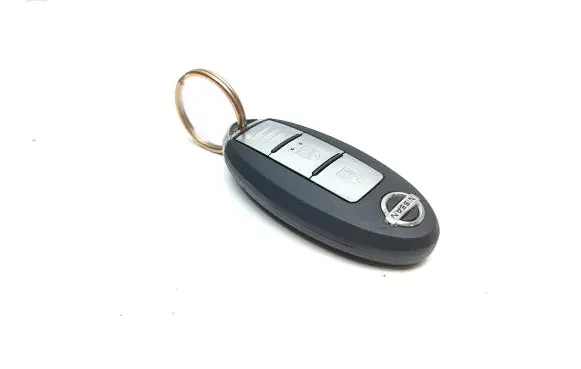 Nissan Navara D23 Ignition key/card 