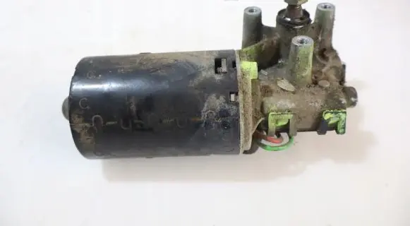 Audi A4 S4 B5 8D Wiper motor