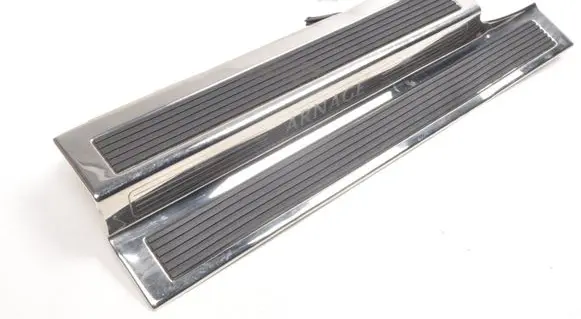 Bentley Arnage Foot area side trim 