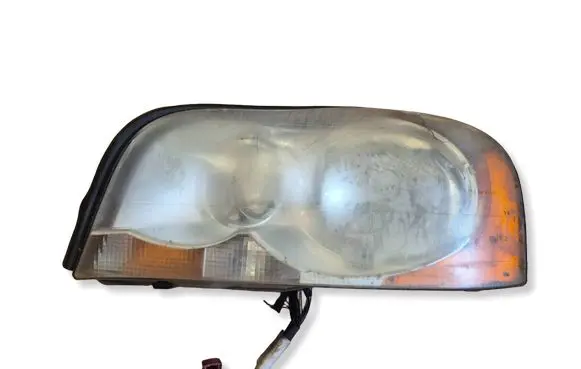 Volvo XC90 Headlight/headlamp 30678596 89078596