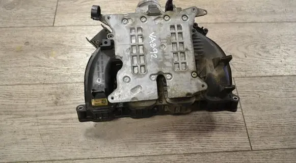 BMW 5 F10 F11 Intake manifold 7588126