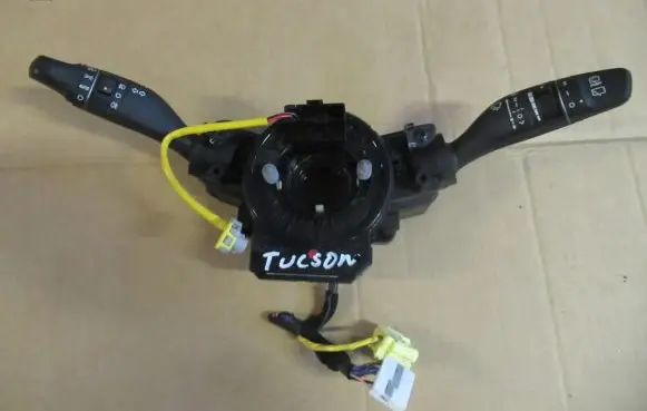 Hyundai Tucson LM Wiper turn signal indicator stalk/switch 9348014000