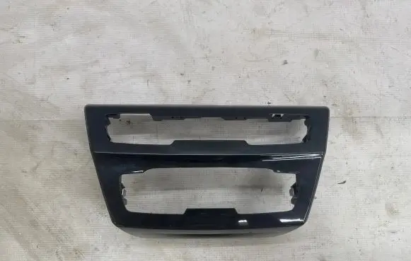 BMW X2 F39 Climate control/heater control trim 51459305907 2566095 9305907