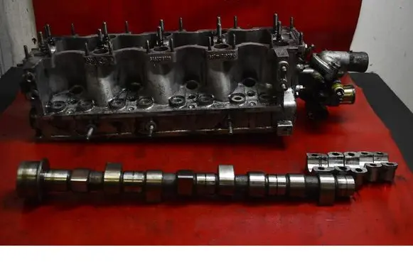 AC 428 Engine head 7450510