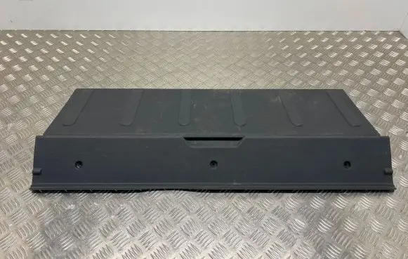 Trunk/boot floor carpet liner