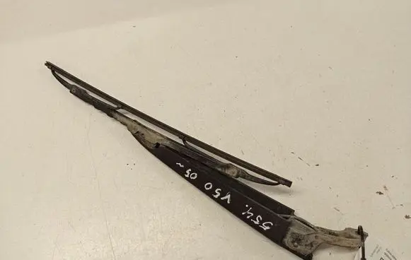 Volvo V50 Rear wiper blade arm