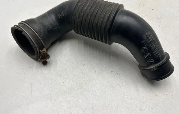 Toyota Yaris Intercooler hose/pipe 1788133070