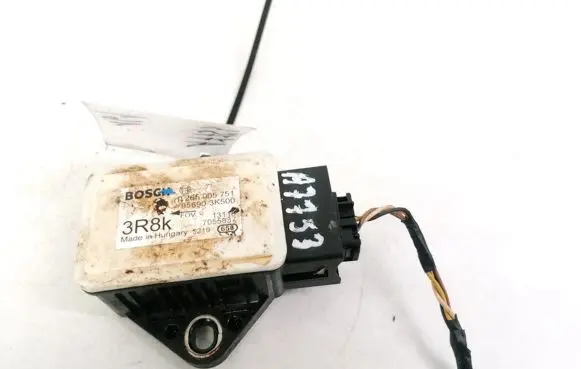 Hyundai Sonata ESP acceleration yaw rate sensor 956903K500 95690-3K500