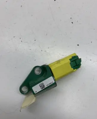 Volkswagen PASSAT B6 Airbag deployment crash/impact sensor 3C0909606