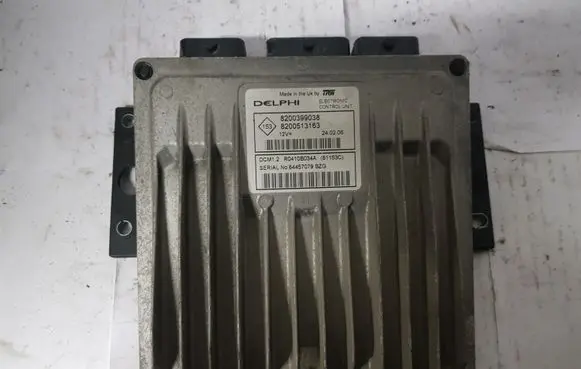 Nissan Note (E11) Engine control unit/module