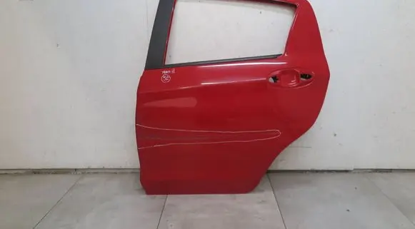 Toyota Yaris Rear door 