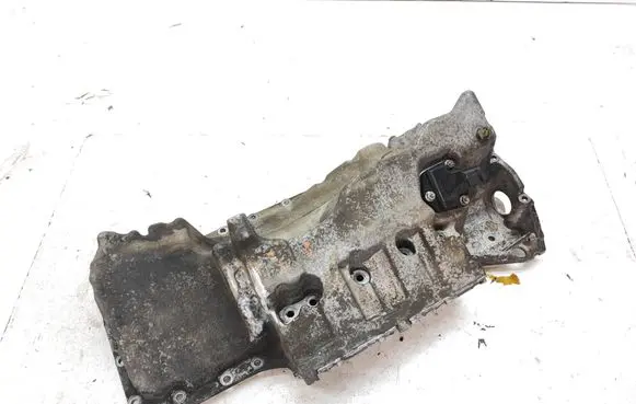 BMW X3 F25 Oil sump 7570403